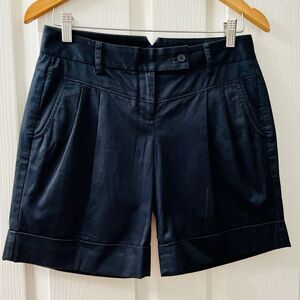 Express Design Studio Editor Women’s 2 Black Shorts Pleated Cuffed Preppy Y2K